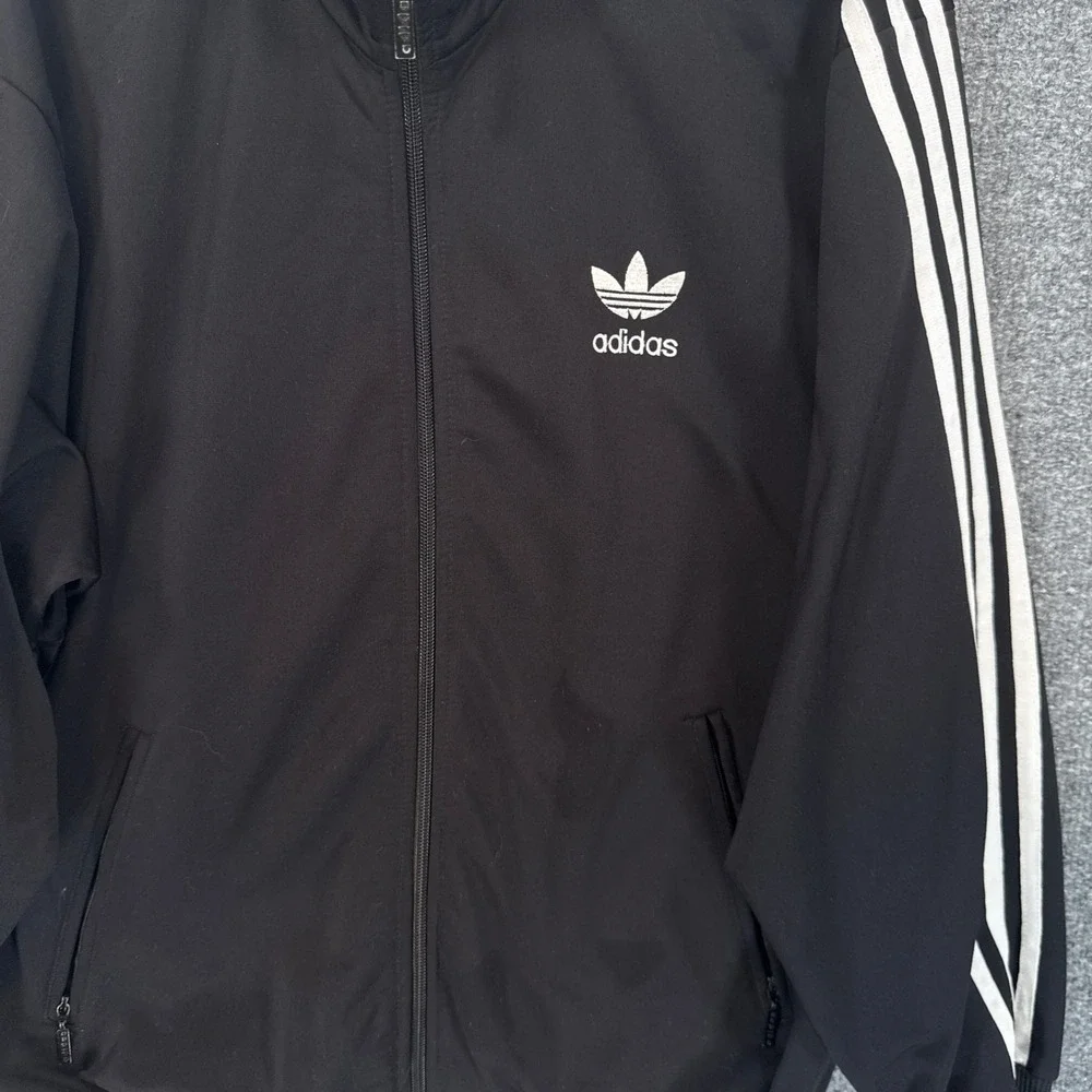 Adidas Track Jacket Mens Medium Black White Trefoil Three Stripe Full Zip Active